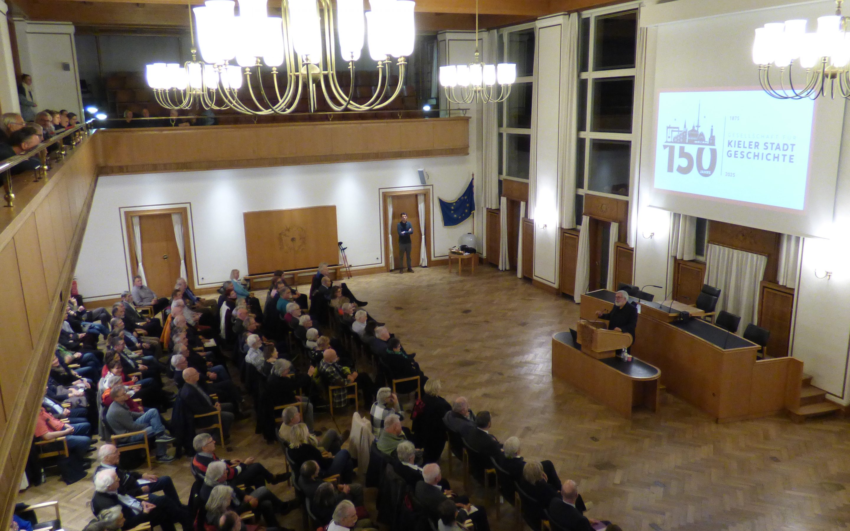 Gutbesuchte Veranstaltung zum Jubiläumsauftakt der Gesellschaft für Kieler Stadtgeschichte am 28. Februar 2025.